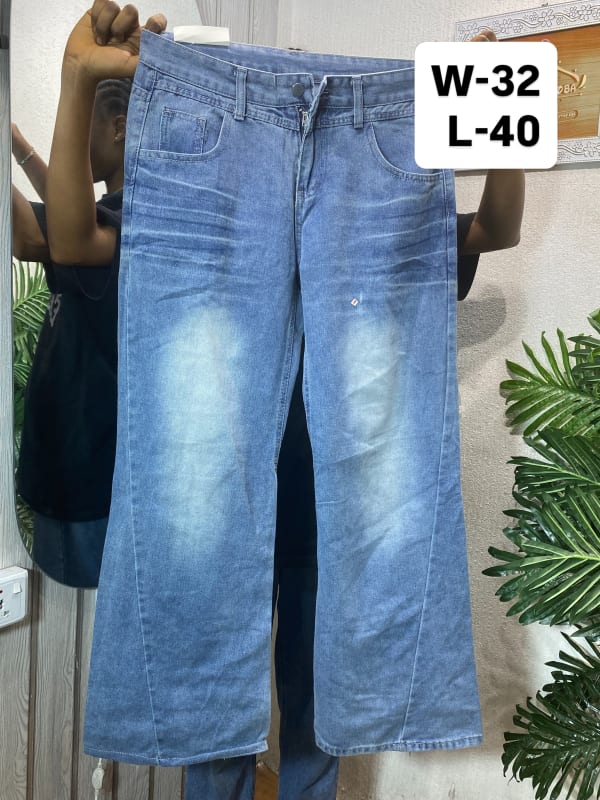 Women's Wide Leg Light Wash Denim Jeans W32 L40
