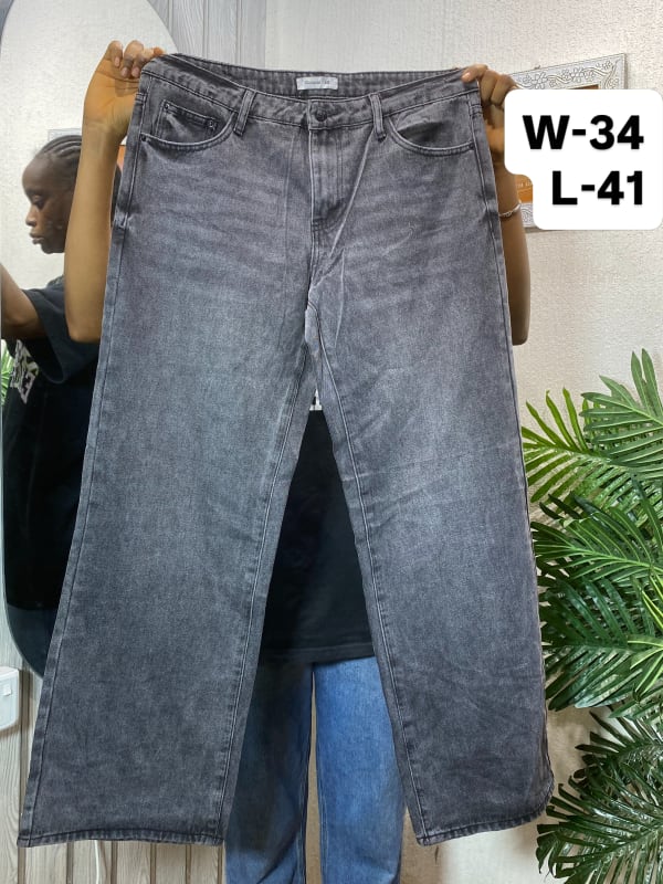 Washed Grey High-Waisted Wide-Leg Denim Jeans
