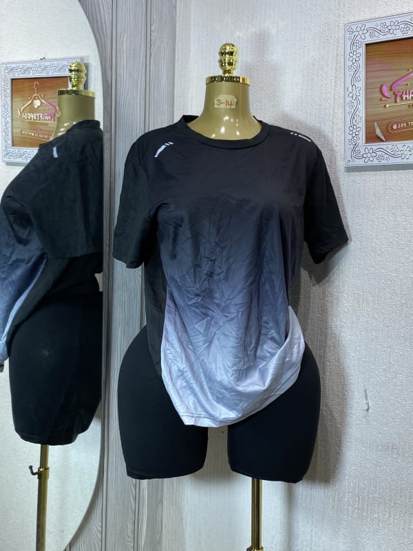 Women's Black and Grey Ombre Activewear T-Shirt