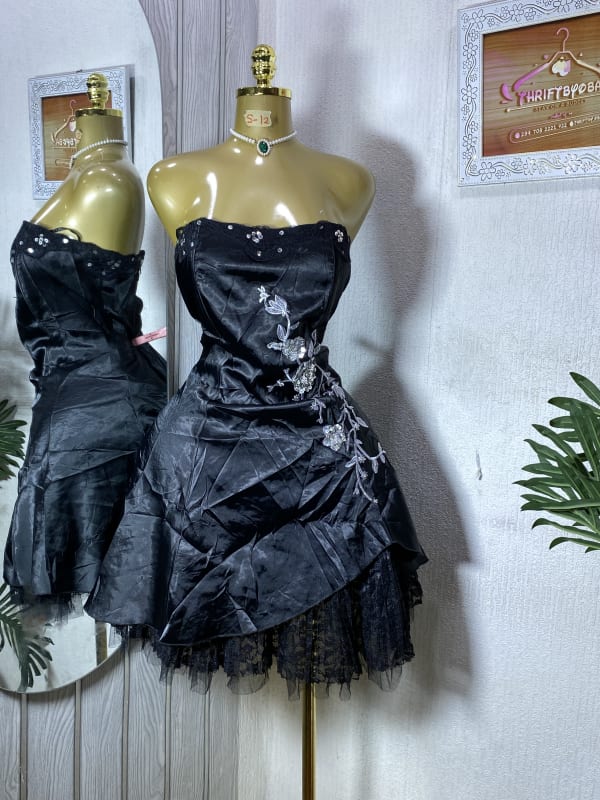 Black Strapless Floral Embellished Cocktail Mini Dress