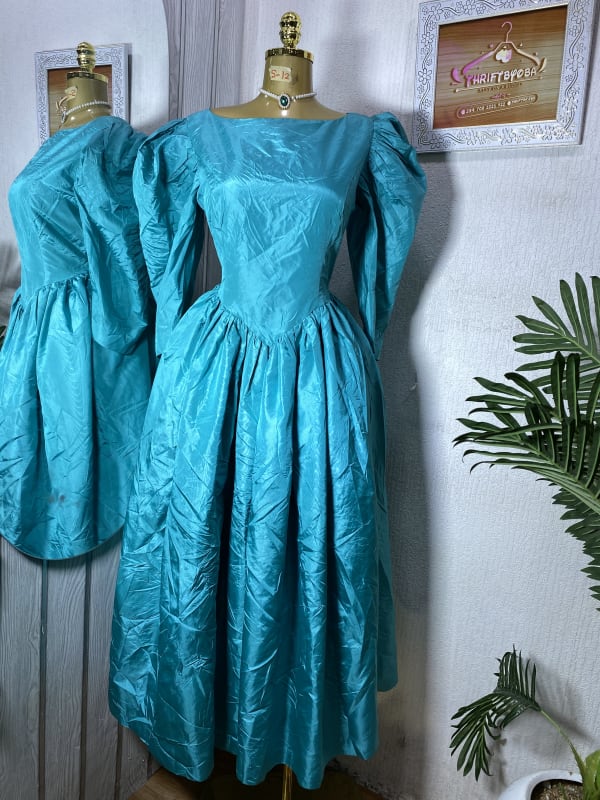 Vintage Teal Taffeta Puffy Sleeve Formal Ball Gown