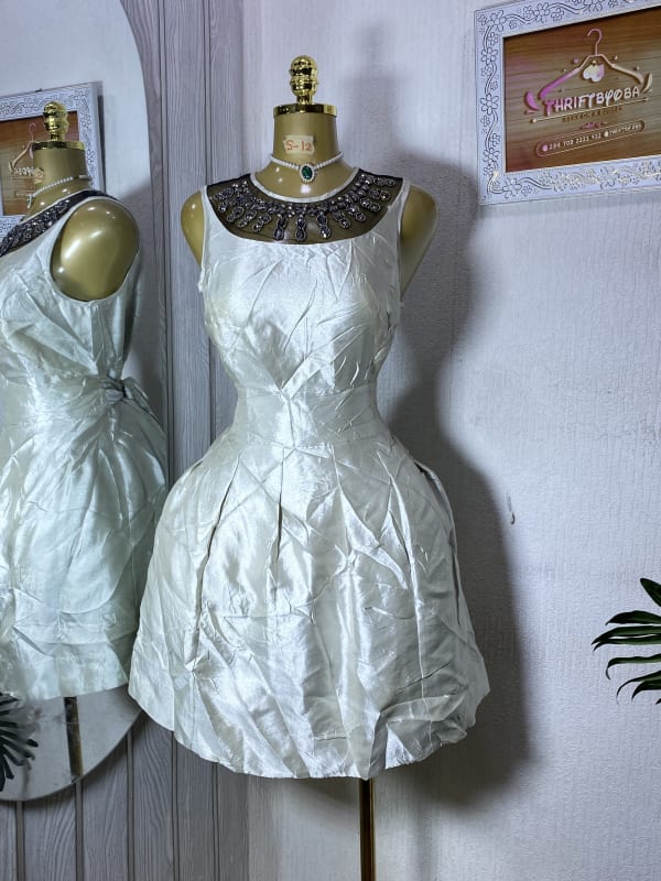 Elegant Ivory Beaded Cocktail Dress - Shimmer Sleeveless