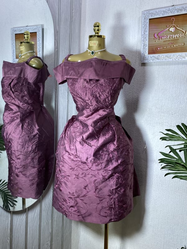 Elegant Mauve Off-Shoulder Embroidered Evening Dress