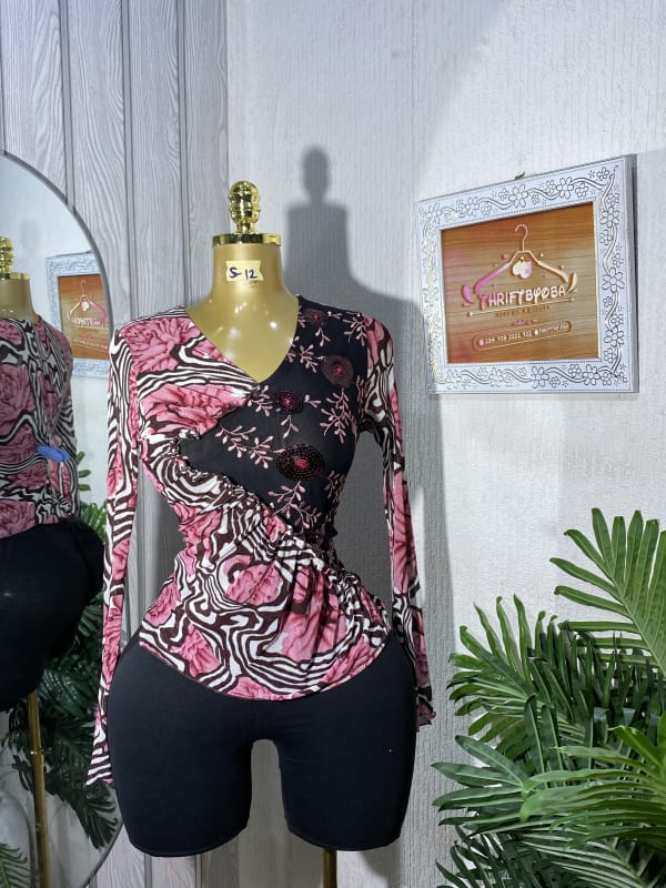 Floral Print V-Neck Long Sleeve Blouse