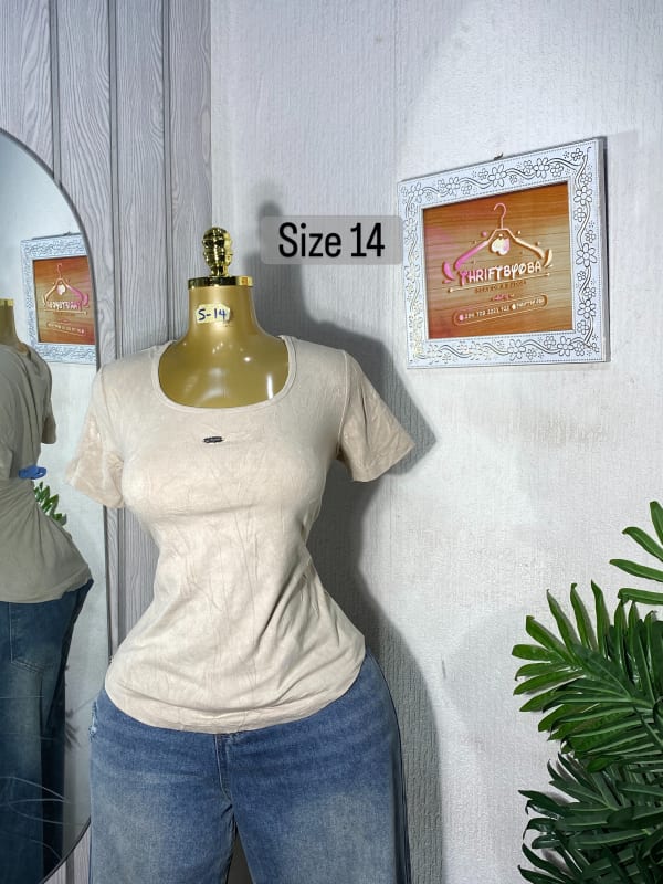 Minimalist Beige Scoop Neck Short Sleeve Tee - Size 14