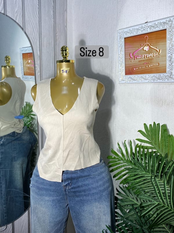 Minimalist V-Neck Ribbed Sleeveless Top - Cream