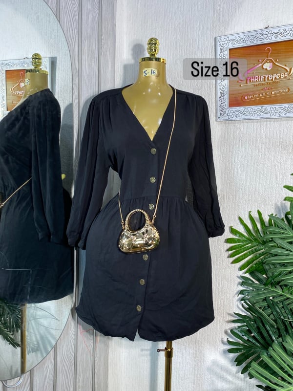 Black Long-Sleeved Button-Down Mini Dress Size 16