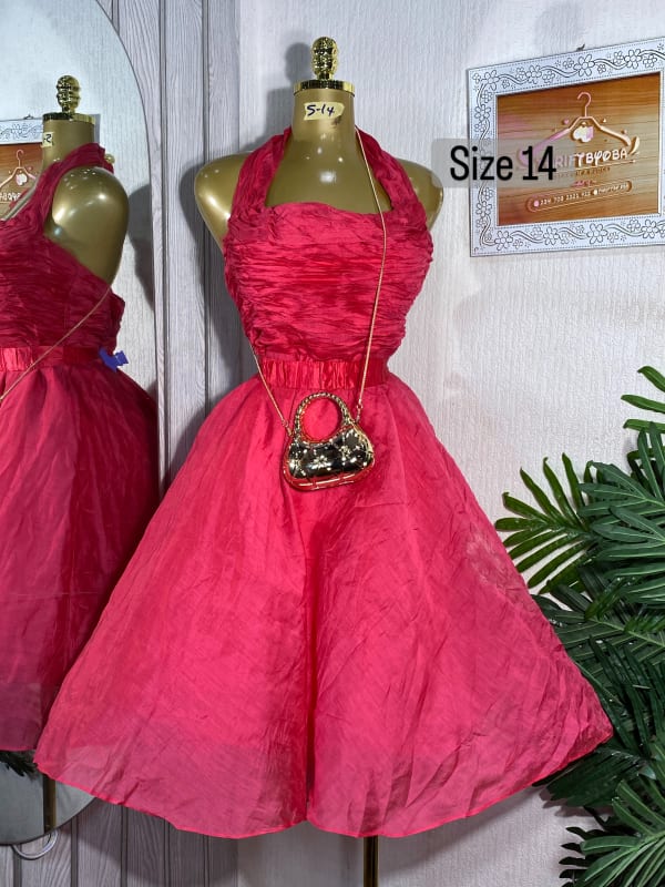 Elegant Crinkled Halter Party Dress - Fuchsia Size 14