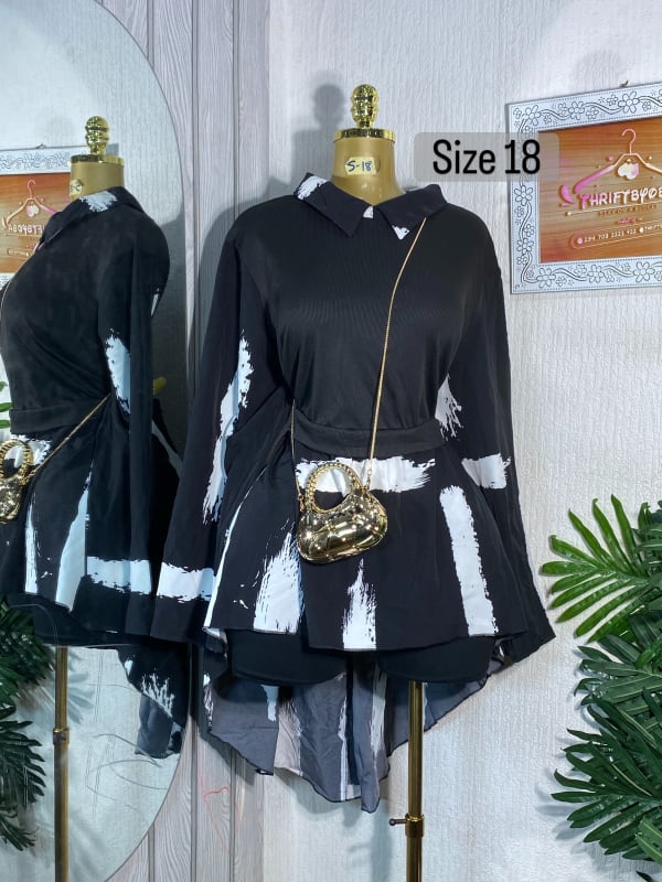 Black and White Abstract Print Collared Peplum Top
