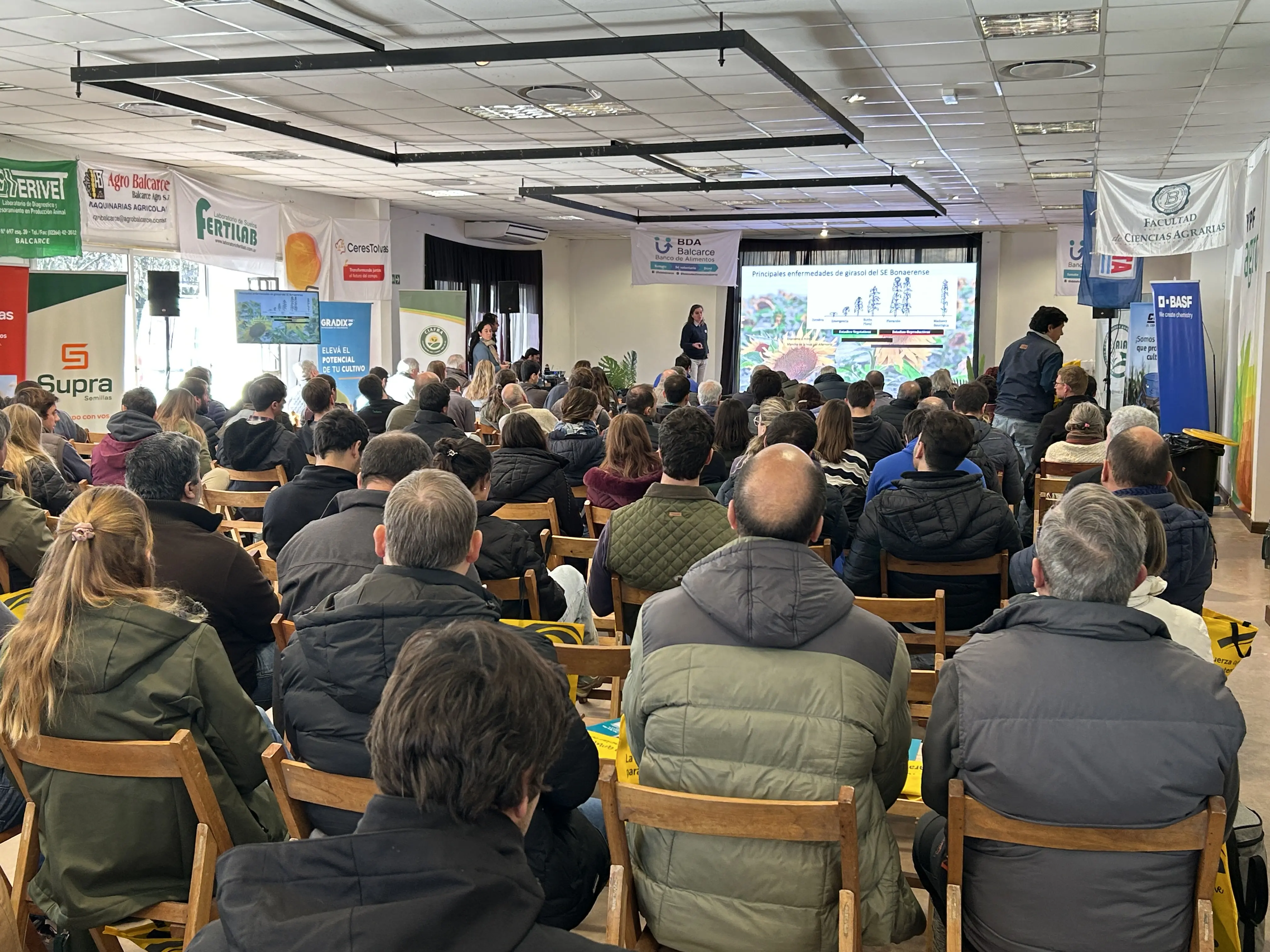 Jornada Técnica - Cultivos de Cosecha Gruesa
