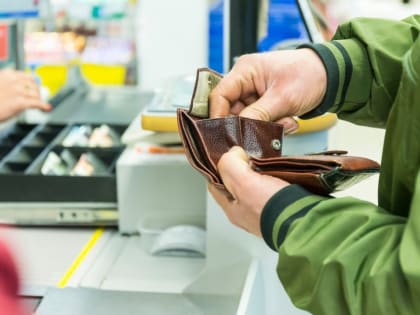 Кузбассовцы тратят 7 тысяч рублей в месяц в продуктовых магазинах