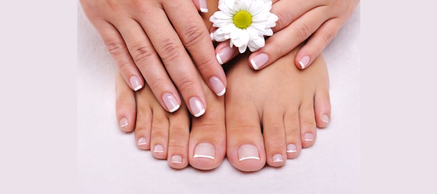 Manicure + Pedicure