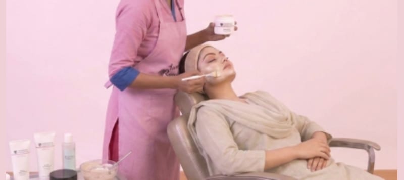 Janssen Facial