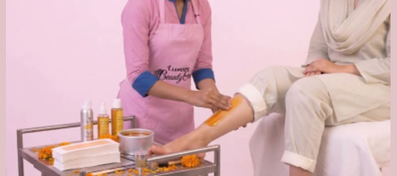  Full Legs Waxing With Fruit Wax