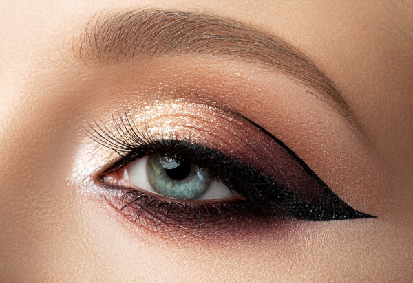 Eye Makeup with Lashes