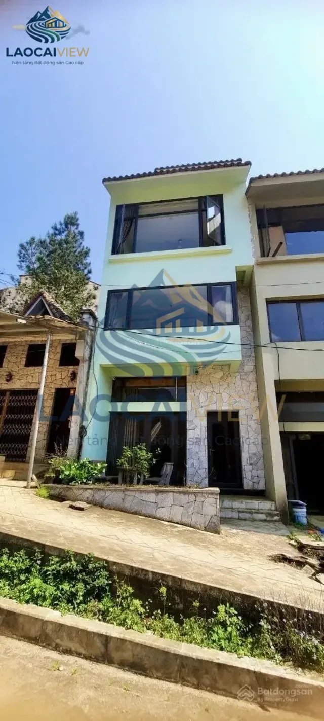 Chính chủ cần bán nhà 4 tầng tại Sapa khu Jade Hill, ngay chân núi Hàm Rồng