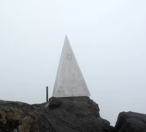 Chinh phục Chóp Đỉnh Fansipan 3.143m
