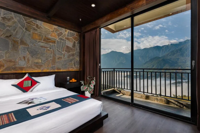 TIME Restaurant & Homestay - Ảnh 1