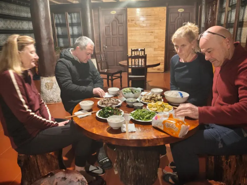 SaPa Hmong Streamside Homestay - Ảnh 5