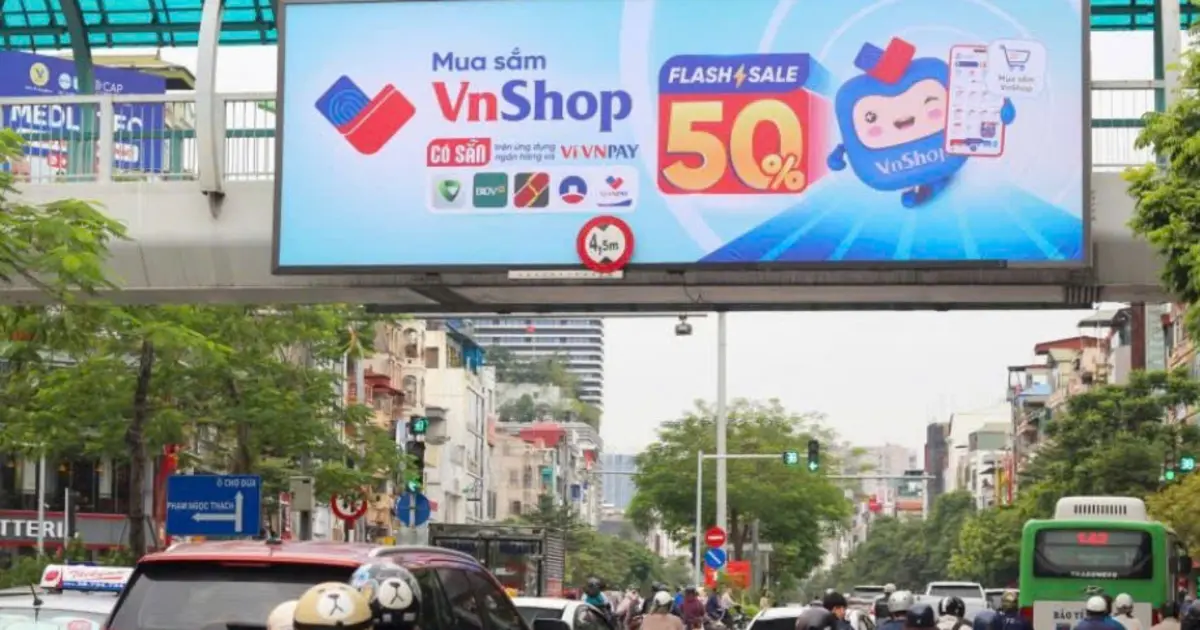 Hà Nội sẽ giảm dần các loại quảng cáo truyền thống có kích thước lớn và thiếu tính thẩm mỹ