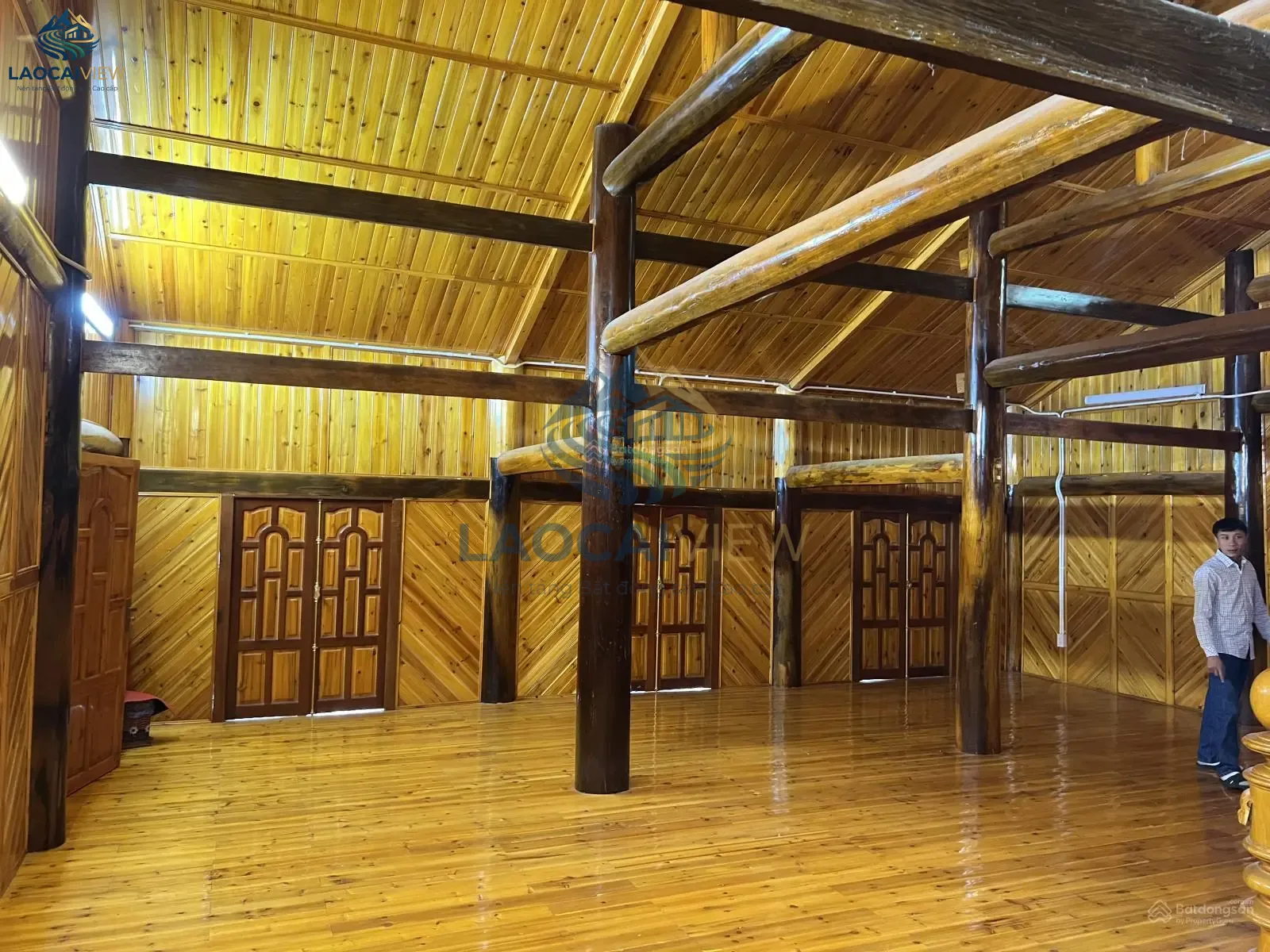 Bán Homestay Siêu Đẹp Hang Đá, Sa Pa – 5.000m², 7 phòng, Mặt tiền 50m, Giá 19 tỷ, View thung lũng ruộng bậc thang