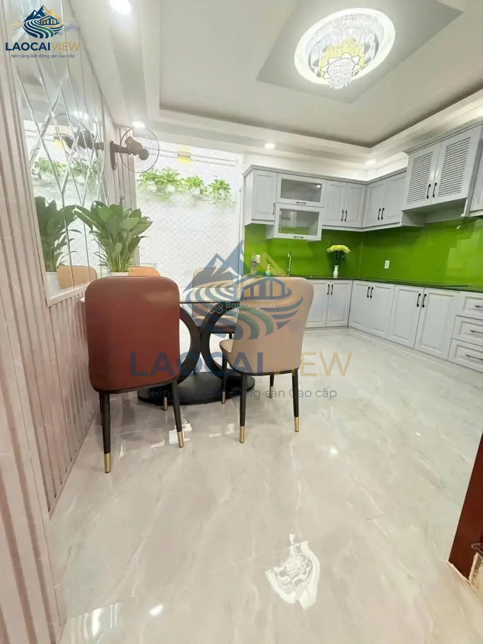 Bán nhà mặt phố Hoàng Liên, 5PN-4WC, 102.6m², 6m mặt tiền, 5 tầng, sổ đỏ, 16.2 tỷ - Cơ hội kinh doanh & ở