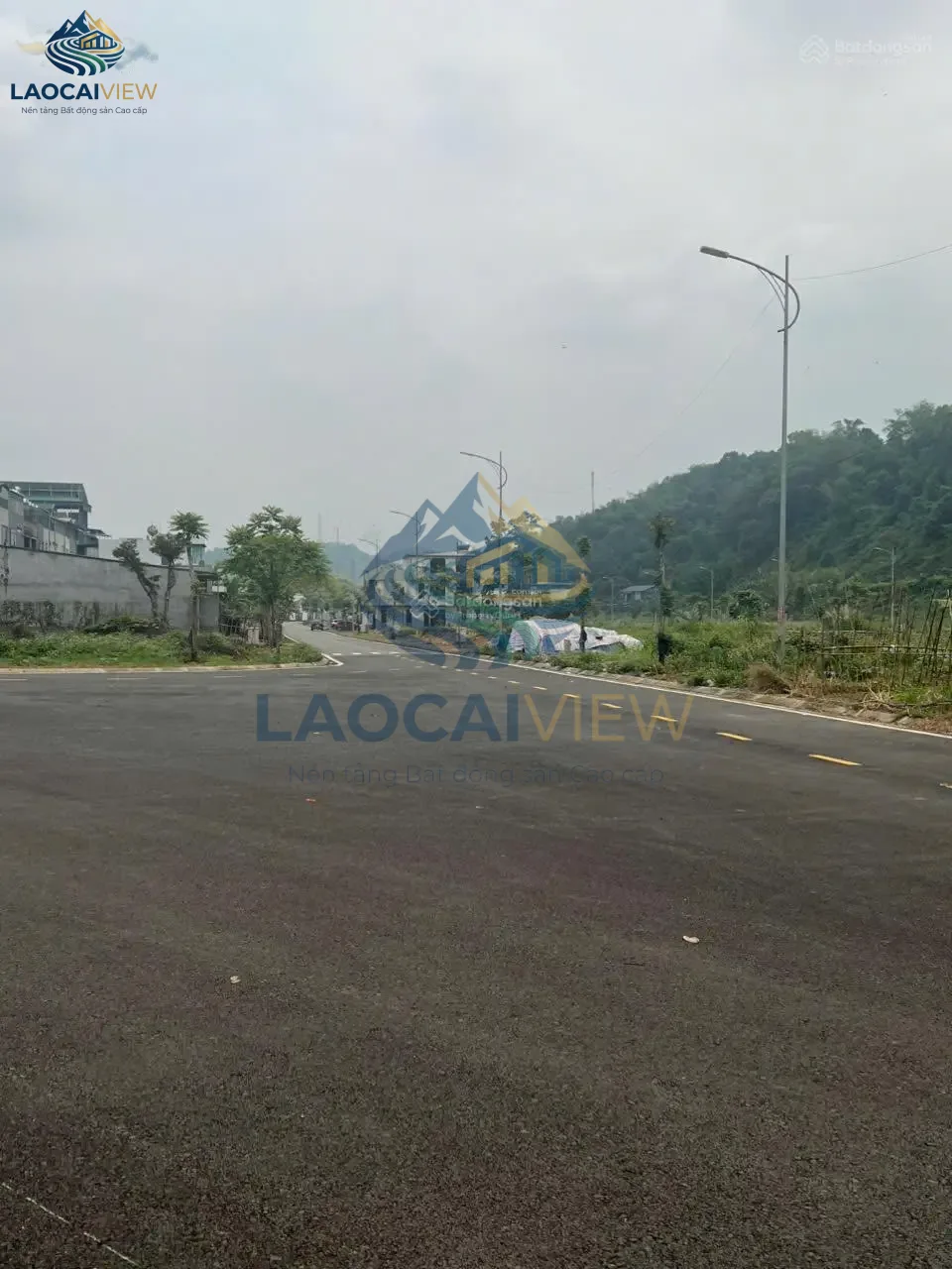 Bán nhà phố 3 tầng mặt đường Quang Thái, Lào Cai – Diện tích 350m² – Giá 55 triệu/m² – Sổ đỏ, giao thông thuận lợi