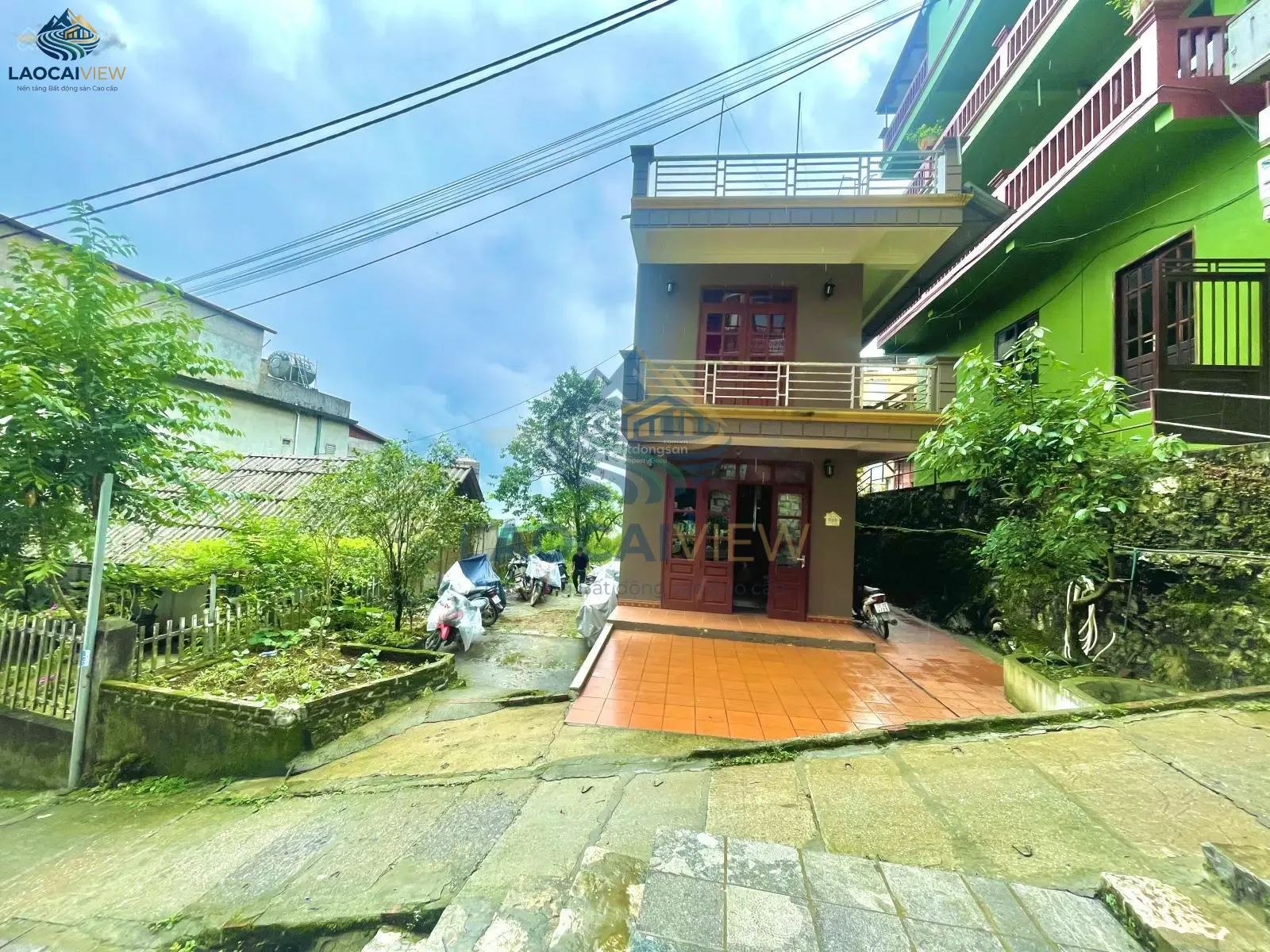 Bán nhà phố cổ & đất view thung lũng Mường Hoa 340m² - Vị trí kim cương ngay Ngõ Cầu Mây, Sa Pa - Cơ hội đầu tư nghỉ dưỡng, homestay, khách sạn