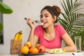 খাবারেই তারুণ্য: ৪টি খাবারে কমিয়ে দিতে পারে বার্ধক্য