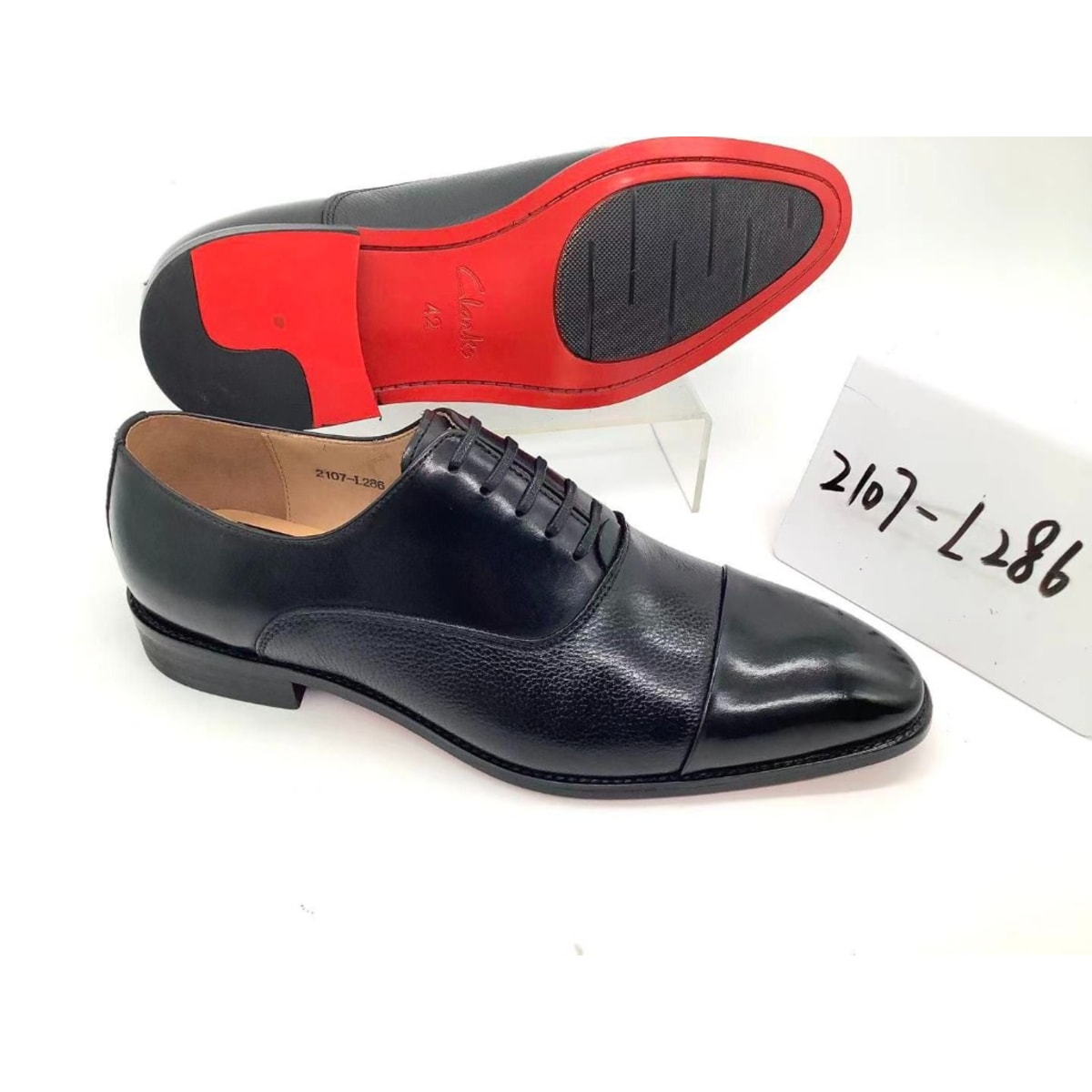 CLARKS BLACK CAP-TOE OXFORD SHOES
