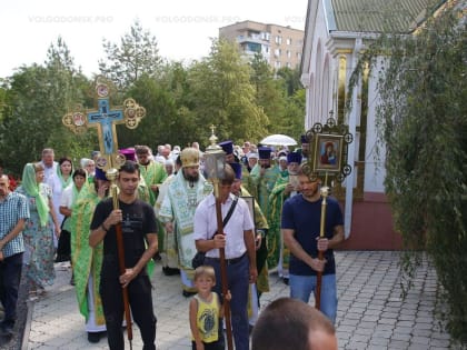 В одном из старейших храмов Волгодонска отметили престольный праздник