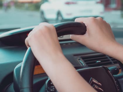 Движение машин ограничат на нескольких улицах Ростова до середины декабря