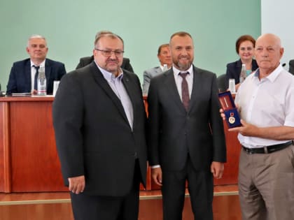 Металлургов Таганрога поздравили с профессиональным праздником