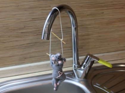 Нет воды: в двух районах Таганрога идут ремонтные работы