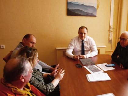 Заместитель главы администрации Аксайского района по вопросам ЖКХ, транспорта и дорожного хозяйства провёл совещание