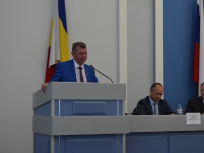 Новым главой Администрации Батайска назначен Роман Волошин: сегодня об этом объявили на 41-м заседании городской Думы