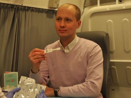 «Человек с ВИЧ может жить полноценной жизнью»