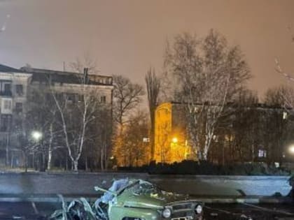 В центре Донецка возле здания правительства ДНР прогремел мощный взрыв