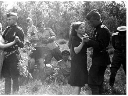 Свидетели судеб. ЗАГСы в годы ВОВ ни на день не прекращали работу