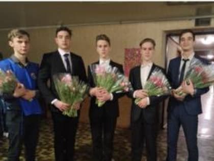 В Таганроге проводится акция «Вам, любимые»