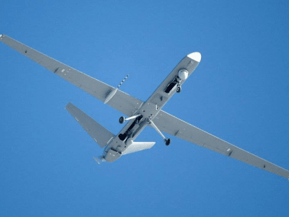 Ростовчане заметили беспилотник в небе над городом