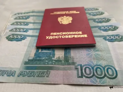 Пенсии в 2025 году: кому и на сколько поднимут?