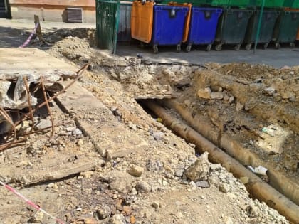 Новый гейзер с водой забил в Александровке в Ростове 11 августа