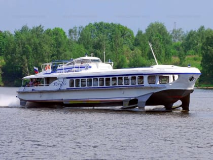 В первый водный маршрут судов на подводных крыльях включили станицу Романовскую