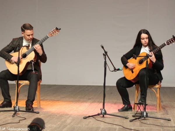 Преподаватели новочеркасской музыкальной школы стали победителями областного конкурса