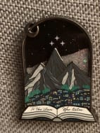 Snow globe effect over Velaris and three stars