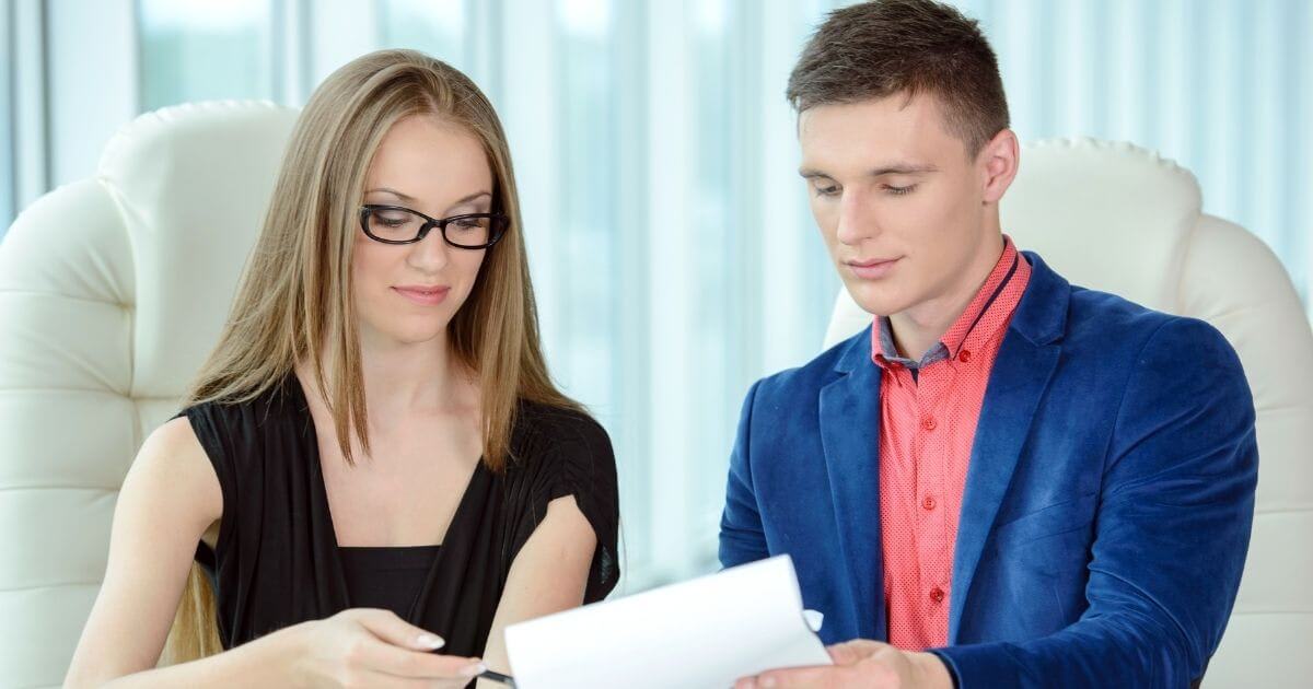 How to balance paying off student loans while saving for retirement