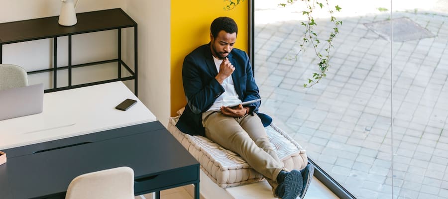 When and How to Notify Employees About QSEHRA [Free Template]