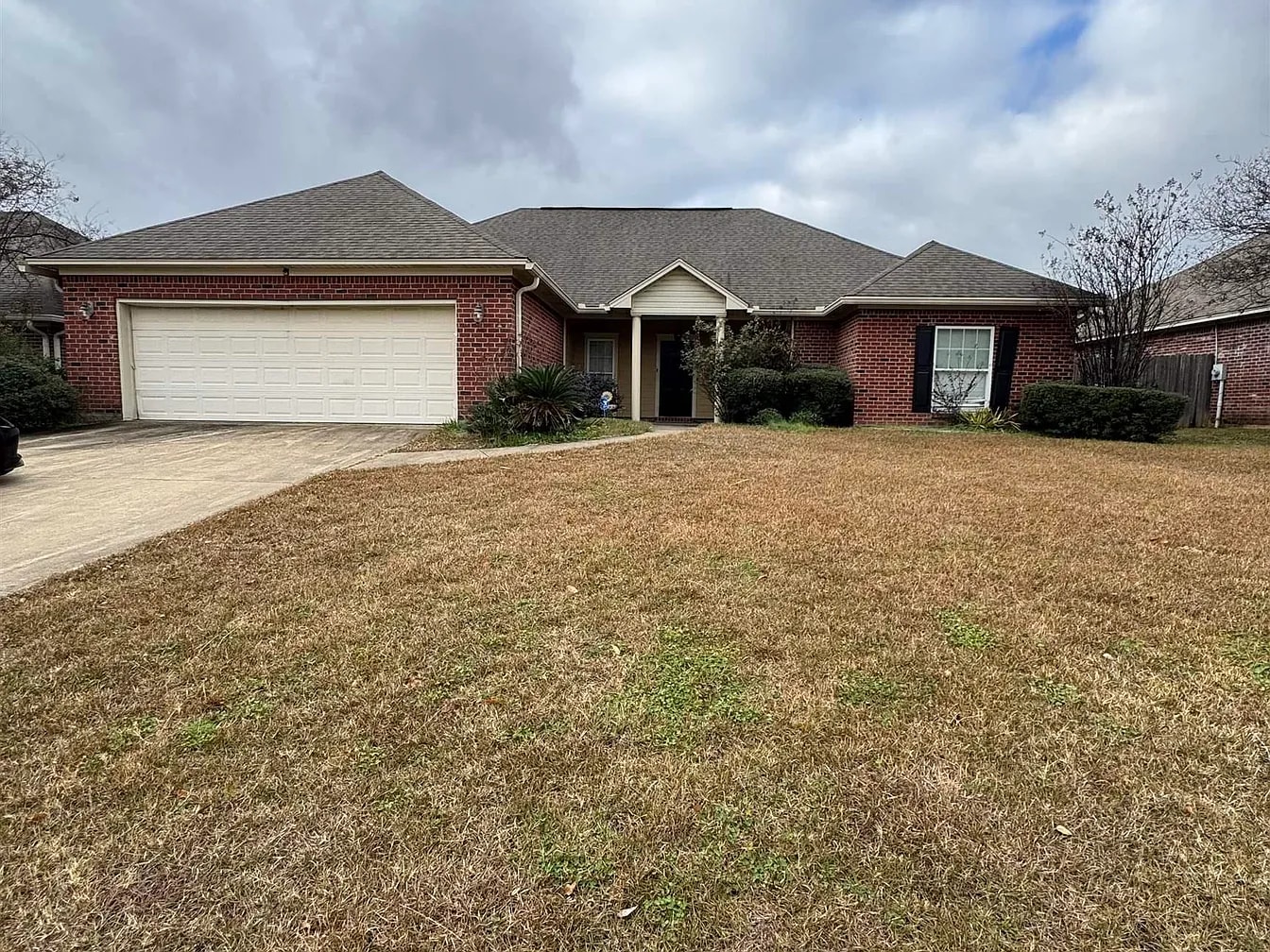 104 Watson Cir