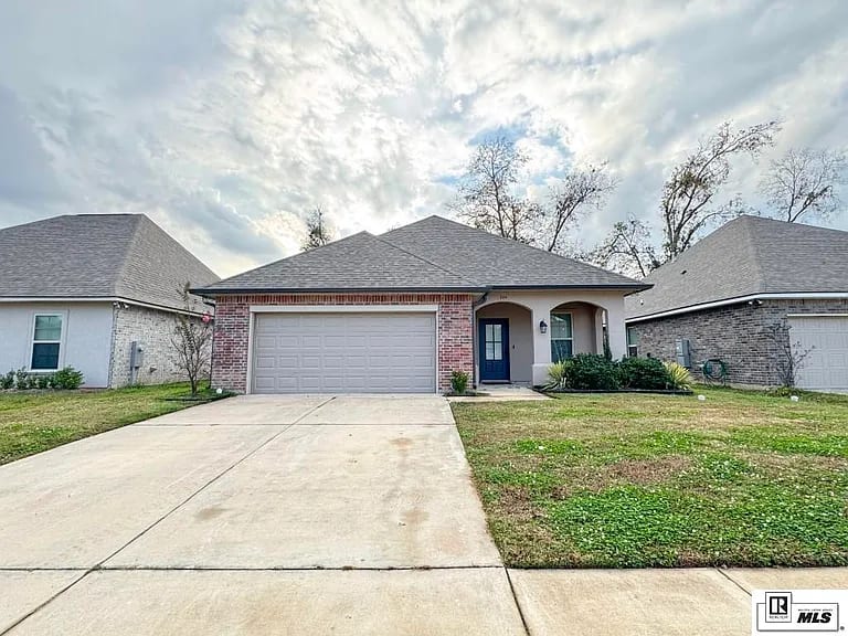 204 Briar Patch Dr